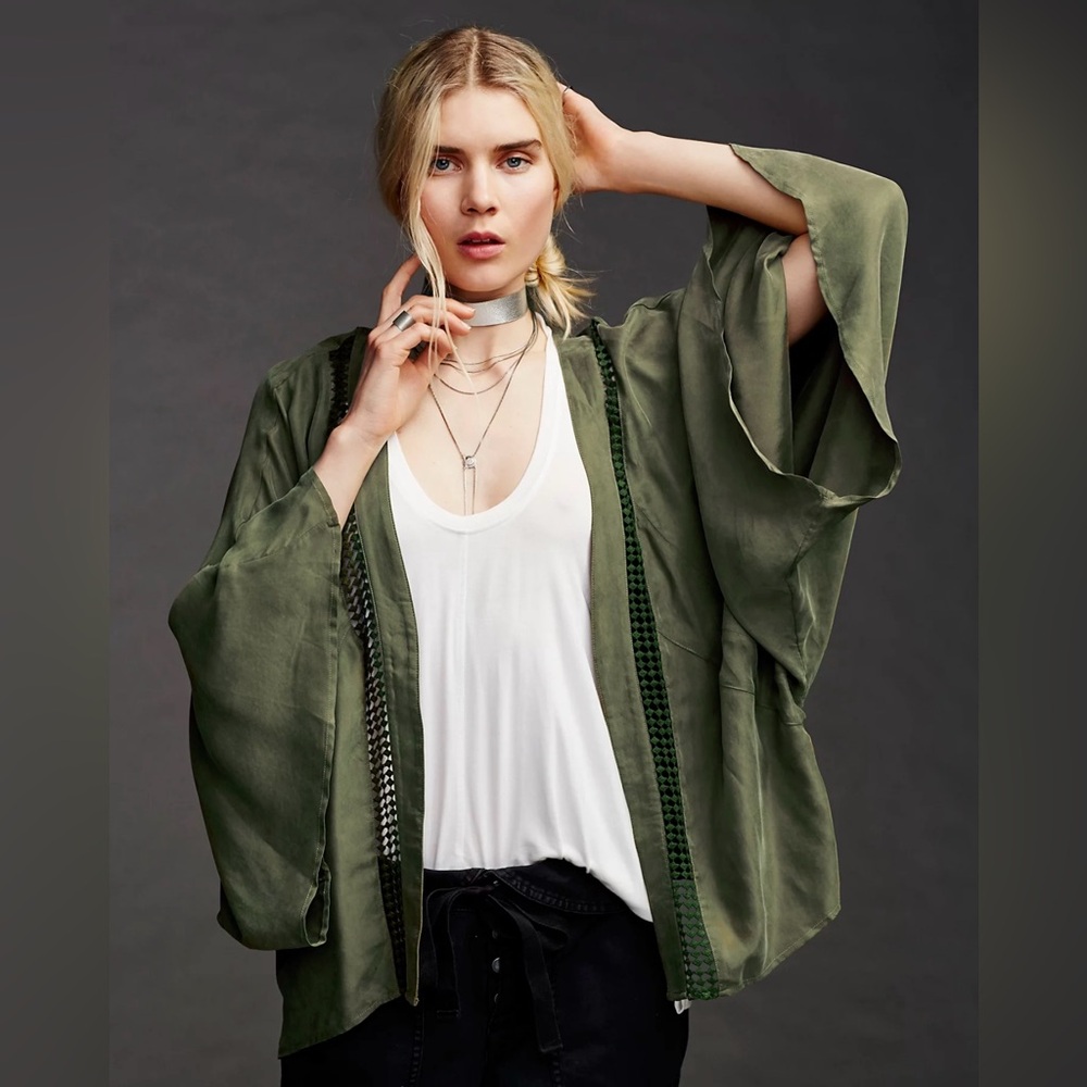 Free People Catalina Kimono In Olive / Army Green OS